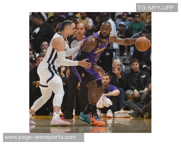 詹姆斯与狄龙交锋历史回顾常规赛胜率略高季后赛竞争激烈